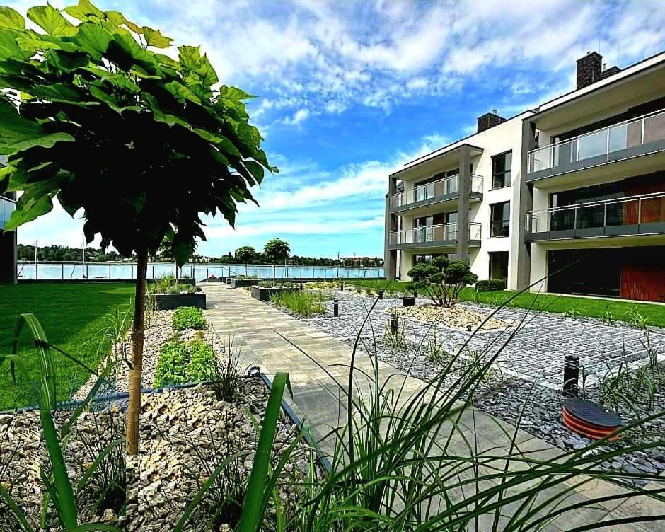 Apartament Bajeczny Z Widokiem Na Jezioro Drweckie Ostróda Zewnętrze zdjęcie